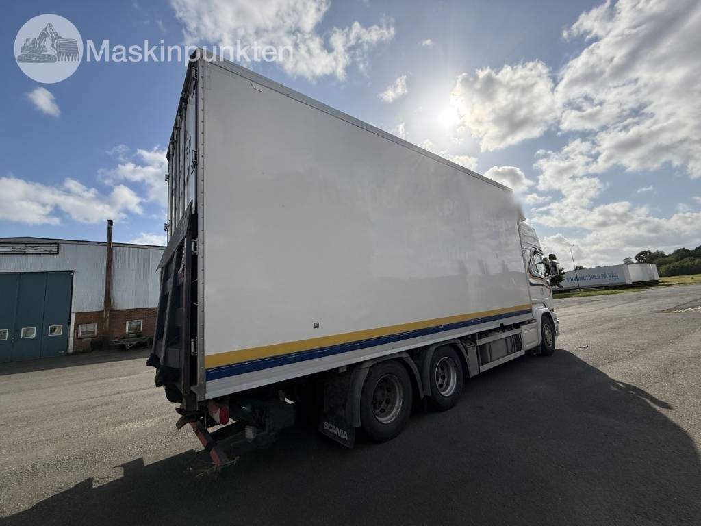 Scania R 520 LB - Kravas automašīna ar slēgto virsbūvi: foto 5 Scania R 520 LB - Kravas automašīna ar slēgto virsbūvi: foto 5