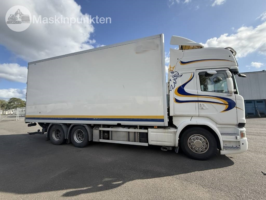 Scania R 520 LB - Kravas automašīna ar slēgto virsbūvi: foto 4 Scania R 520 LB - Kravas automašīna ar slēgto virsbūvi: foto 4