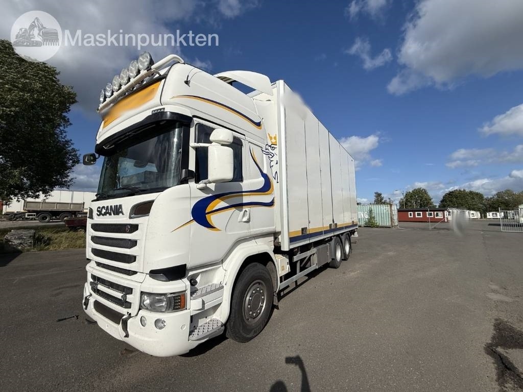 Scania R 520 LB - Kravas automašīna ar slēgto virsbūvi: foto 1 Scania R 520 LB - Kravas automašīna ar slēgto virsbūvi: foto 1