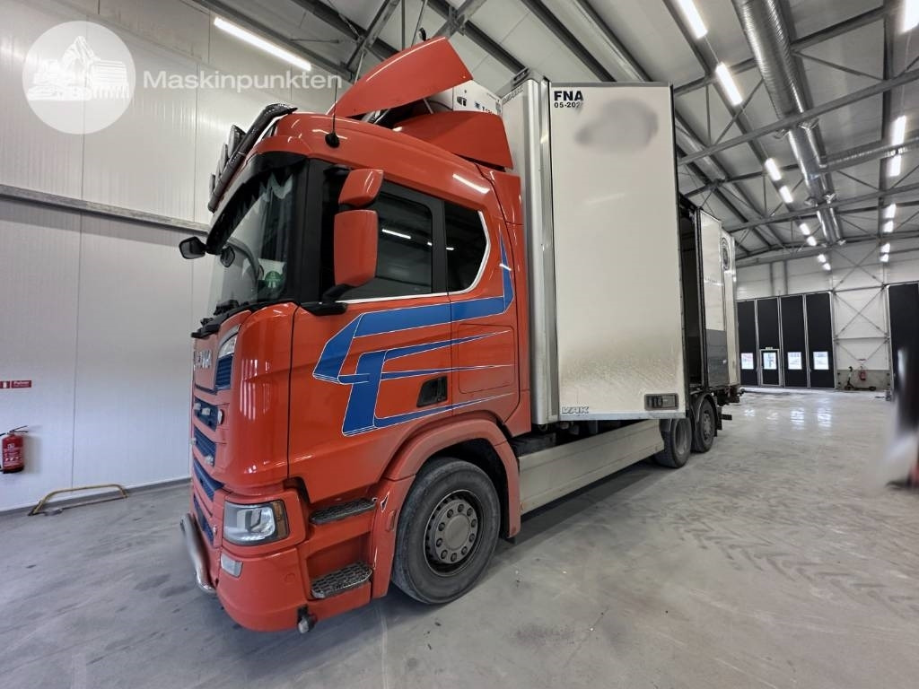 Scania R 520 - Kravas automašīna refrižerators: foto 2 Scania R 520 - Kravas automašīna refrižerators: foto 2