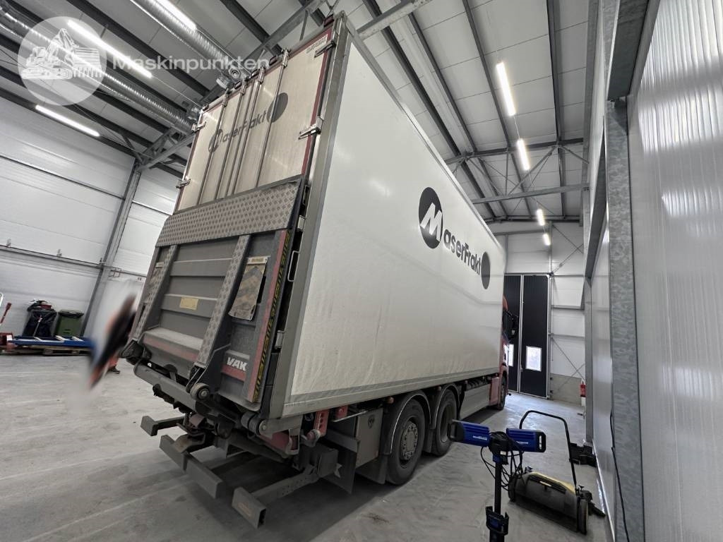 Scania R 520 - Kravas automašīna refrižerators: foto 4 Scania R 520 - Kravas automašīna refrižerators: foto 4