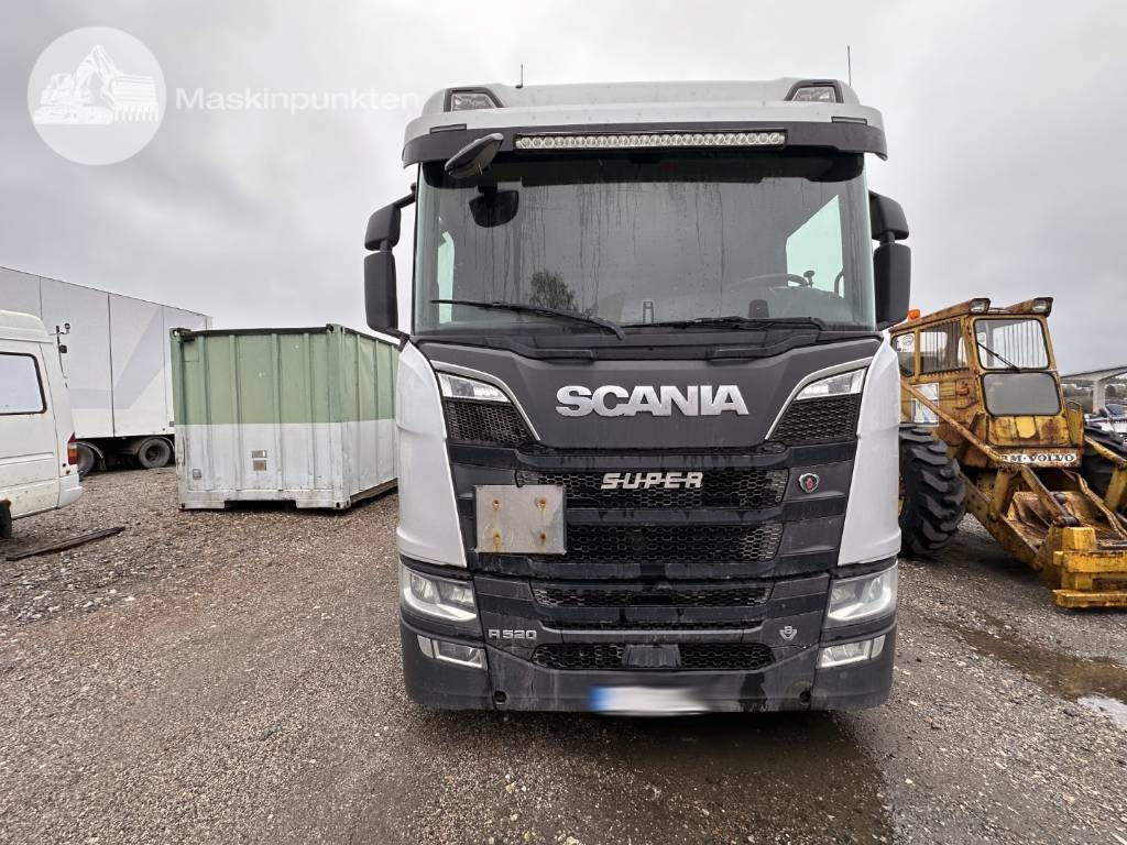 Scania R 520 - Kravas automašīna ar slēgto virsbūvi: foto 3 Scania R 520 - Kravas automašīna ar slēgto virsbūvi: foto 3