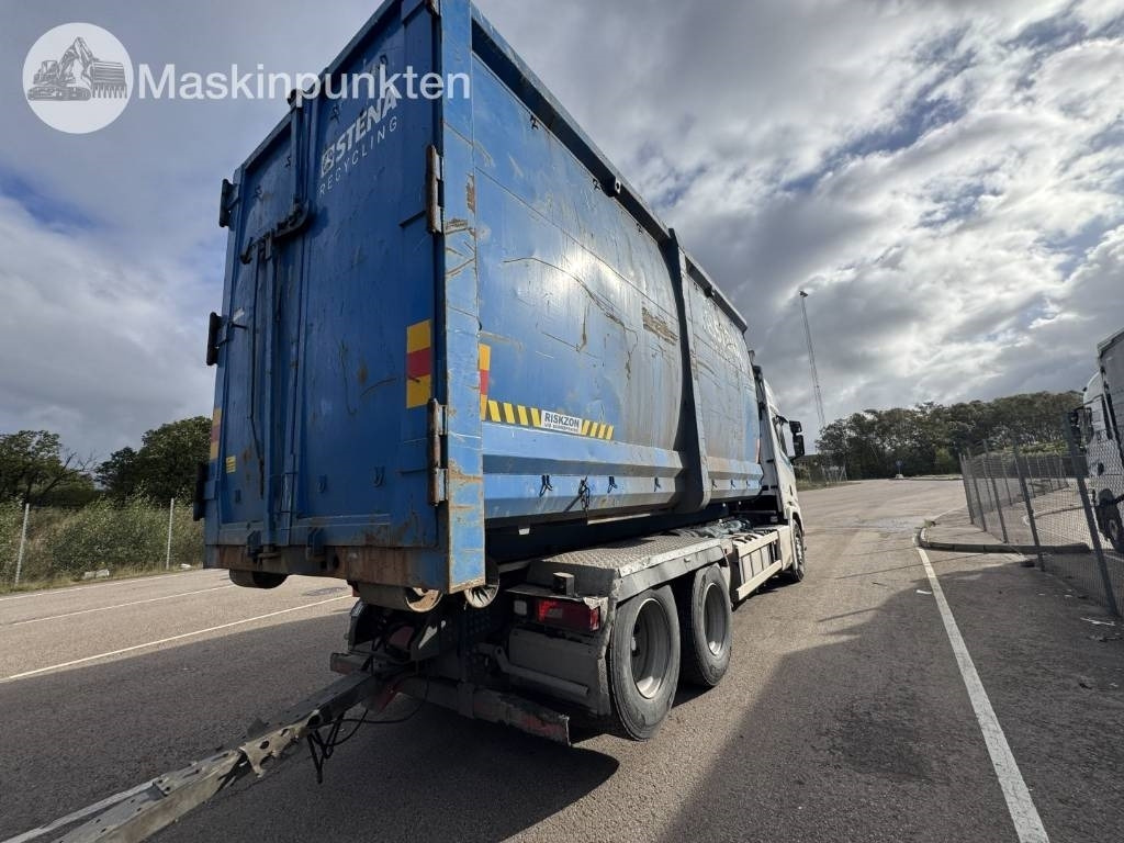 Scania R 580 EKIPAGE - Pacēlājs ar āķi: foto 3 Scania R 580 EKIPAGE - Pacēlājs ar āķi: foto 3