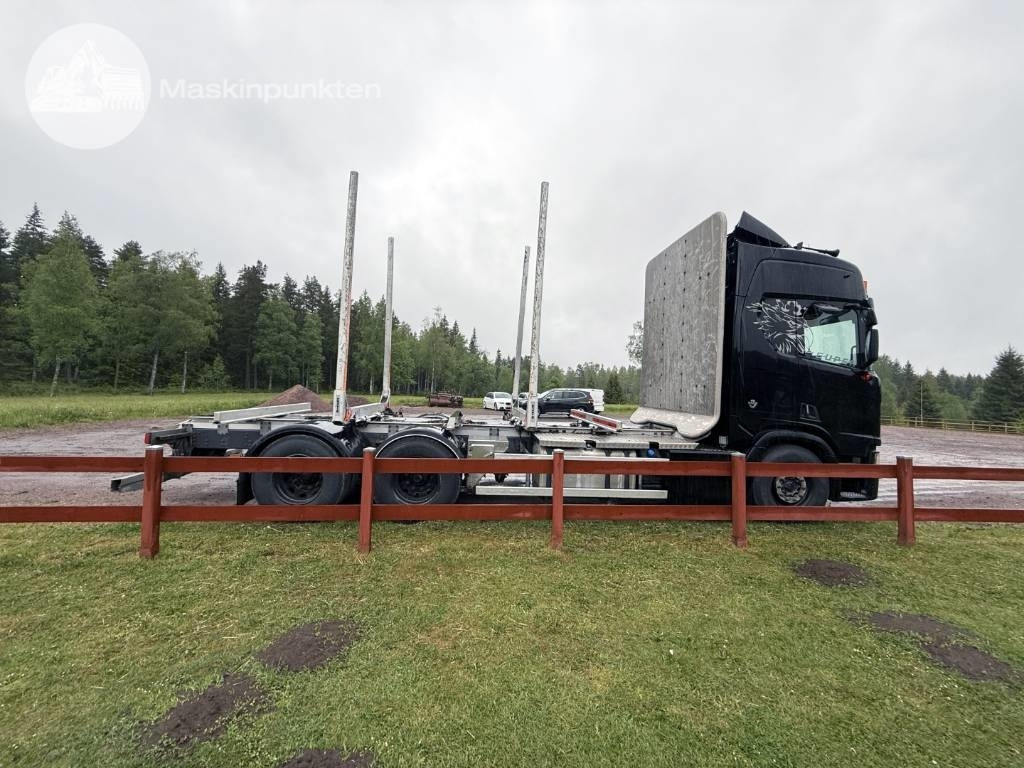 Scania R 580 - Kokvedējs: foto 4 Scania R 580 - Kokvedējs: foto 4