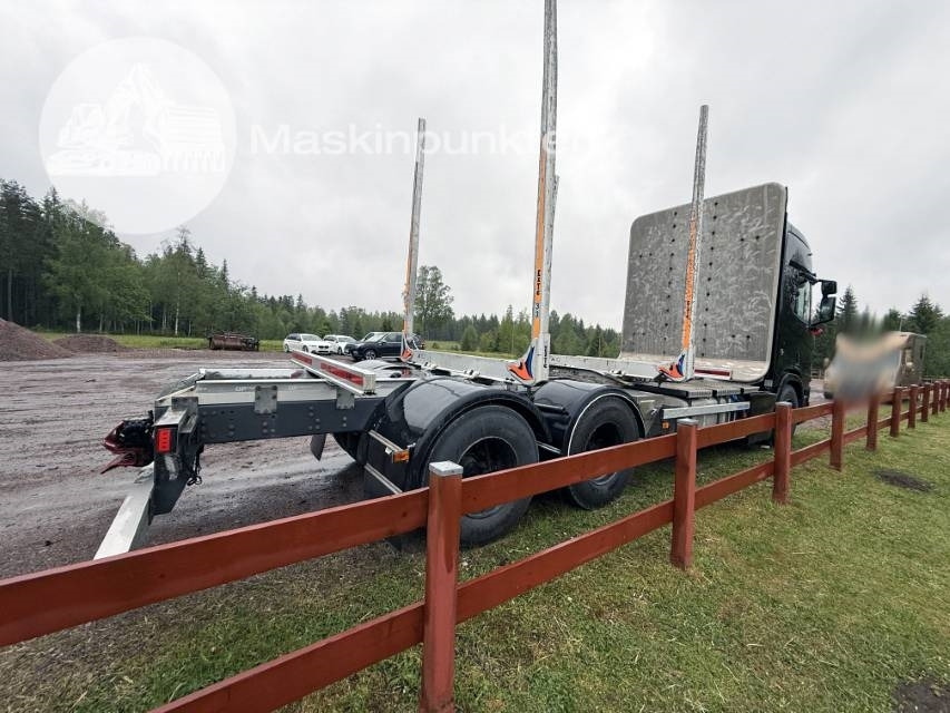 Scania R 580 - Kokvedējs: foto 5 Scania R 580 - Kokvedējs: foto 5