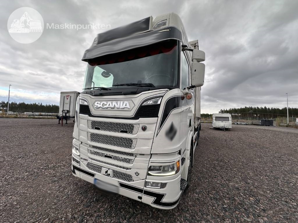 Scania R 580 - Konteineru vedējs/ Kravas automašīna ar noņemamā virsbūve: foto 4 Scania R 580 - Konteineru vedējs/ Kravas automašīna ar noņemamā virsbūve: foto 4