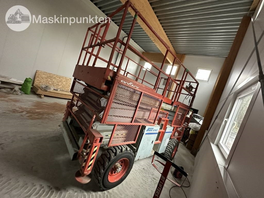 SkyJack SJ 8841 - Šķērveida pacēlājs: foto 4 SkyJack SJ 8841 - Šķērveida pacēlājs: foto 4