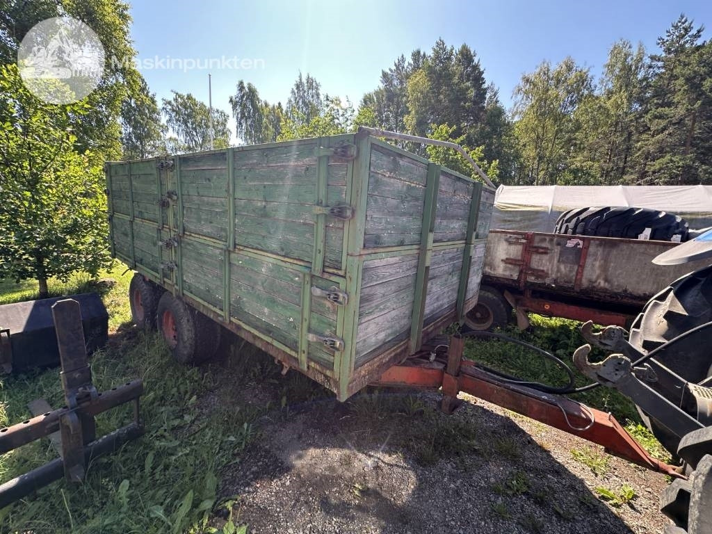 Spannmålsvagn till traktor - Lauksaimniecības piekabe: foto 1 Spannmålsvagn till traktor - Lauksaimniecības piekabe: foto 1