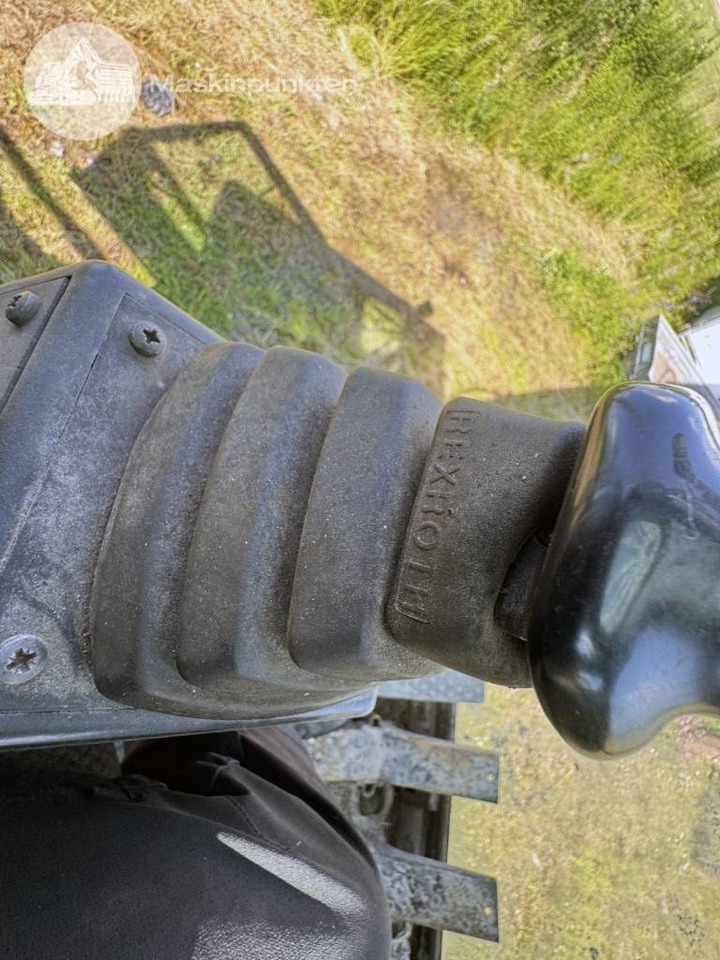 Atkritumu iekrāvējs Terex RHL 350: foto 50