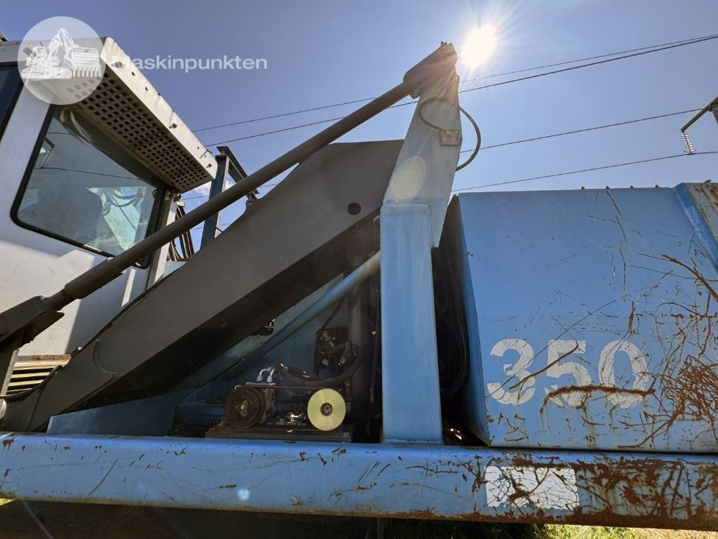 Atkritumu iekrāvējs Terex RHL 350: foto 30