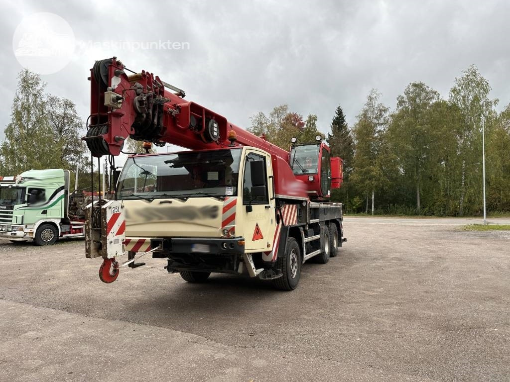 Terex TC 45 L - Visurgājējs celtnis: foto 1 Terex TC 45 L - Visurgājējs celtnis: foto 1