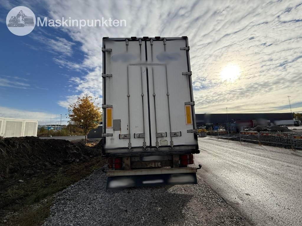 VAK V 4-40 Skåpsläp - Piekabe slēgtā virsbūve: foto 4 VAK V 4-40 Skåpsläp - Piekabe slēgtā virsbūve: foto 4