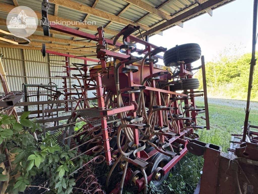 Vaderstad Concorde 600G - Kombinētā sējmašīna: foto 4 Vaderstad Concorde 600G - Kombinētā sējmašīna: foto 4