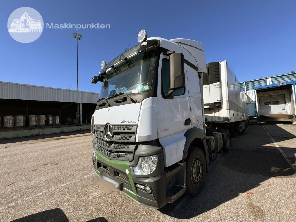 Mercedes-Benz Actros 1843 - Vilcējs: foto 2 Mercedes-Benz Actros 1843 - Vilcējs: foto 2