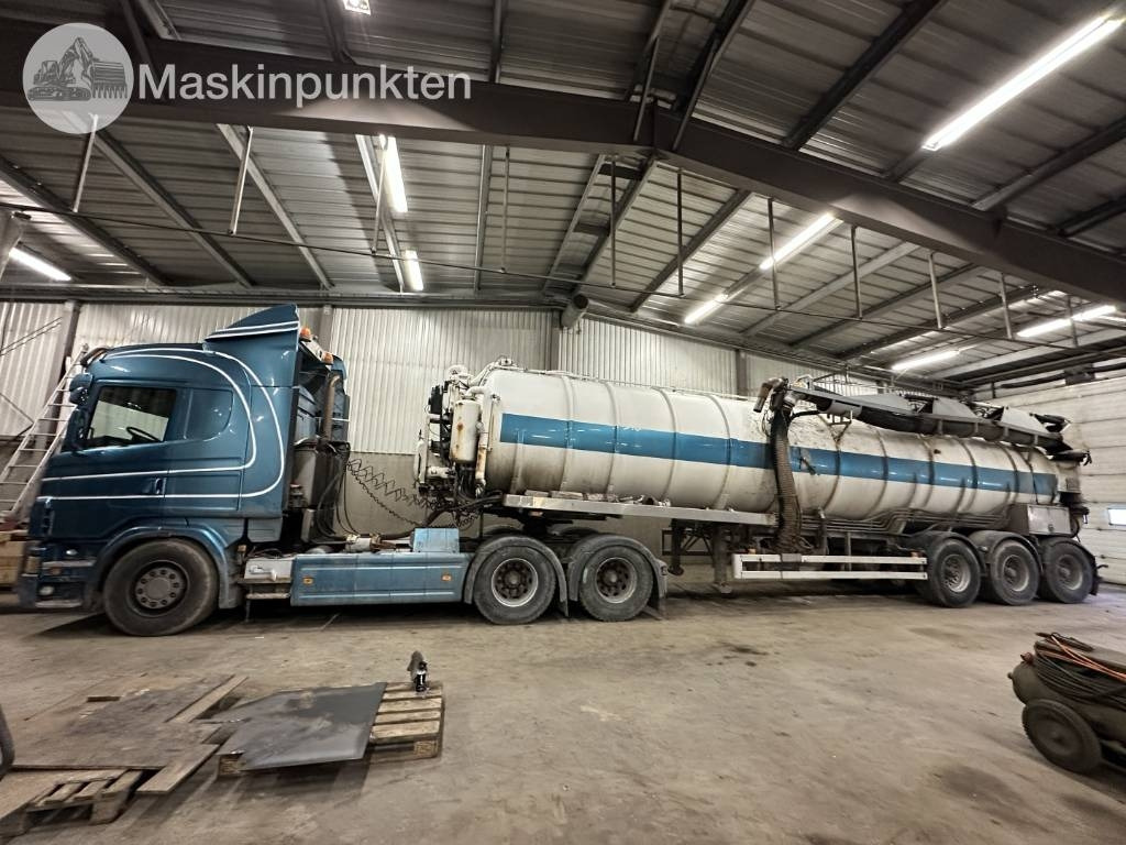 Scania R 560 gödseltrailer - Vilcējs: foto 1 Scania R 560 gödseltrailer - Vilcējs: foto 1