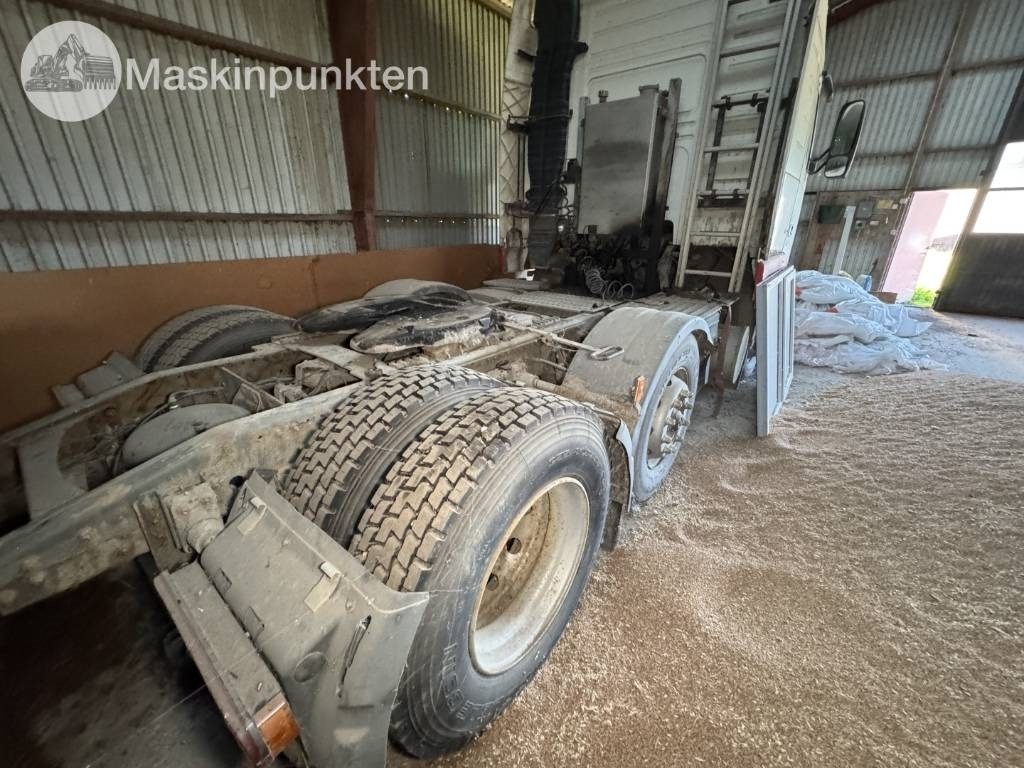 Volvo FH 12 - Vilcējs: foto 4 Volvo FH 12 - Vilcējs: foto 4