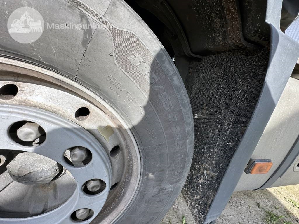 Vilcējs Volvo FH 480: foto 35