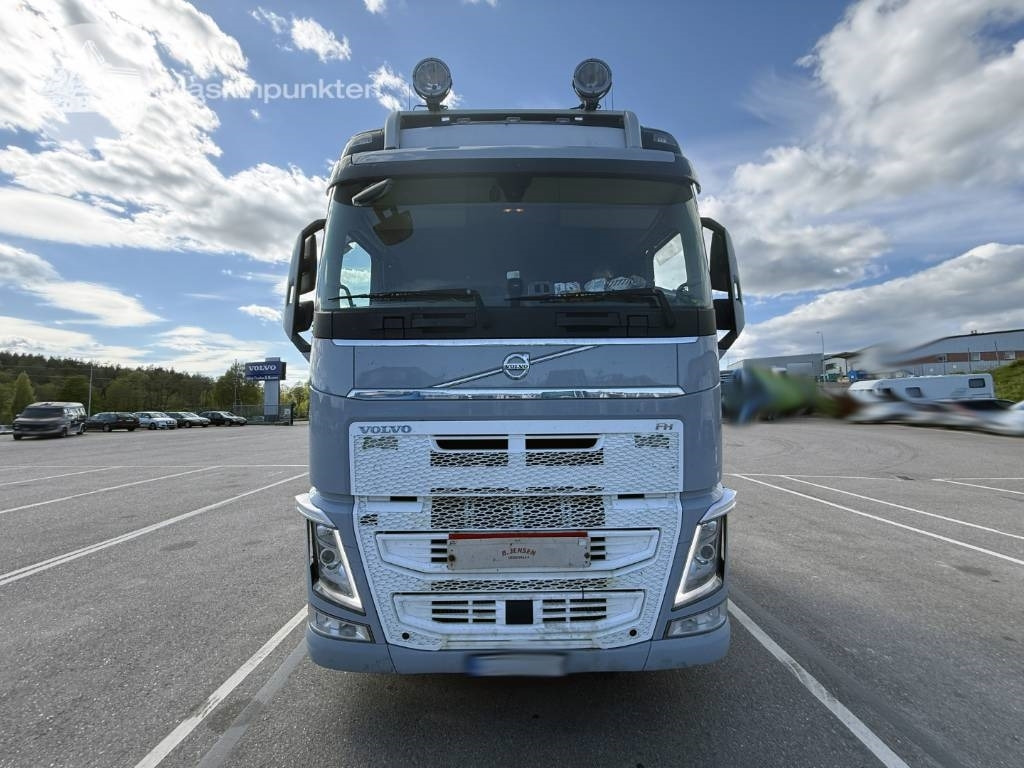 Volvo FH 540 - Vilcējs: foto 2 Volvo FH 540 - Vilcējs: foto 2