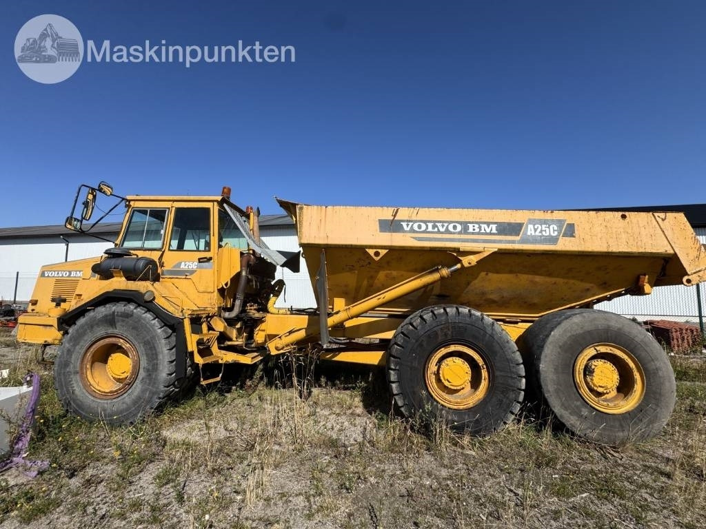 Volvo A 25 C - Artikulētias pašizgāzējs: foto 2 Volvo A 25 C - Artikulētias pašizgāzējs: foto 2