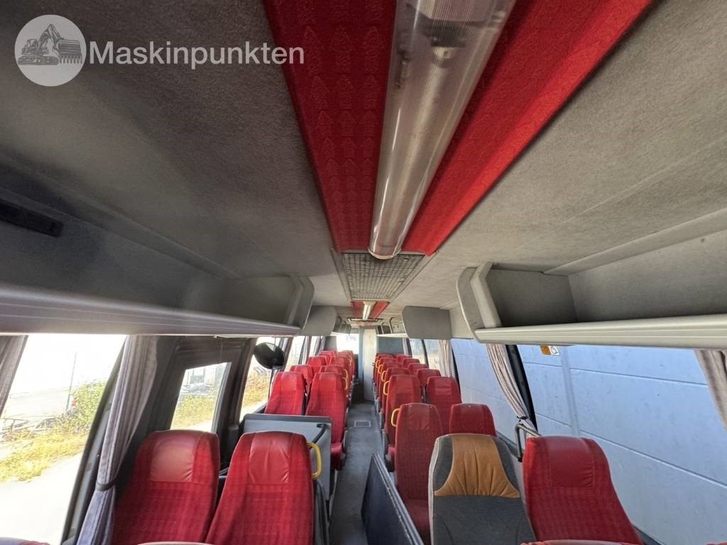 Piepilsētas autobuss Volvo B 12 M: foto 25