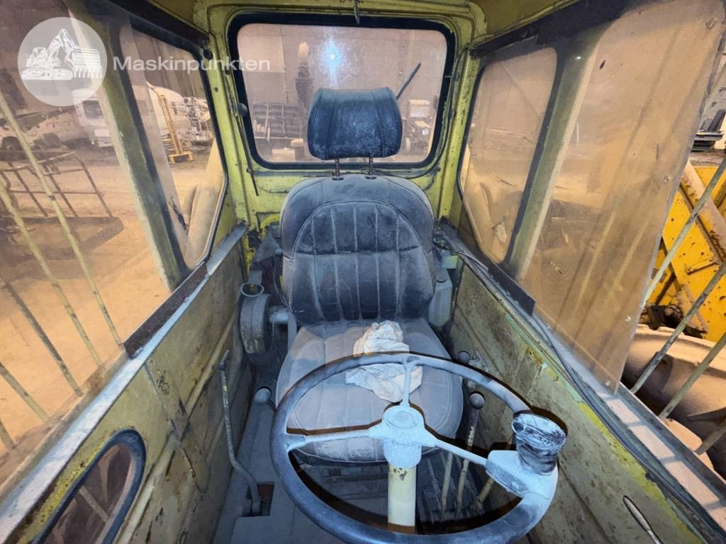 Riteņu iekrāvējs Volvo BM 2181 TD: foto 27