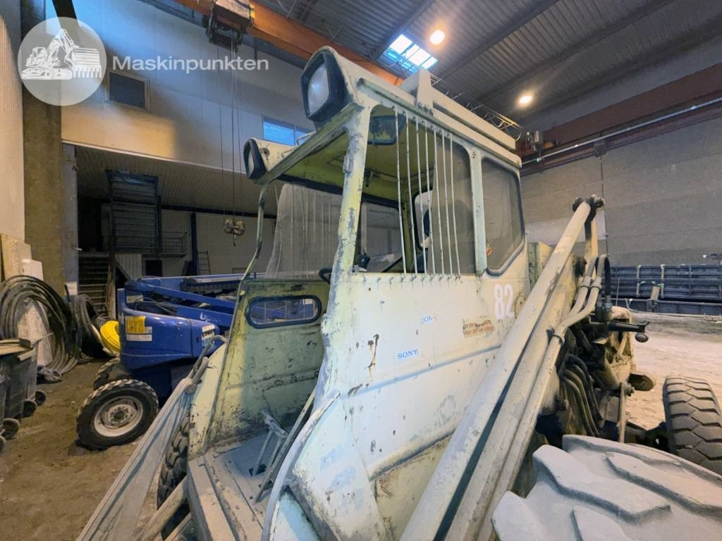 Riteņu iekrāvējs Volvo BM 2181 TD: foto 23
