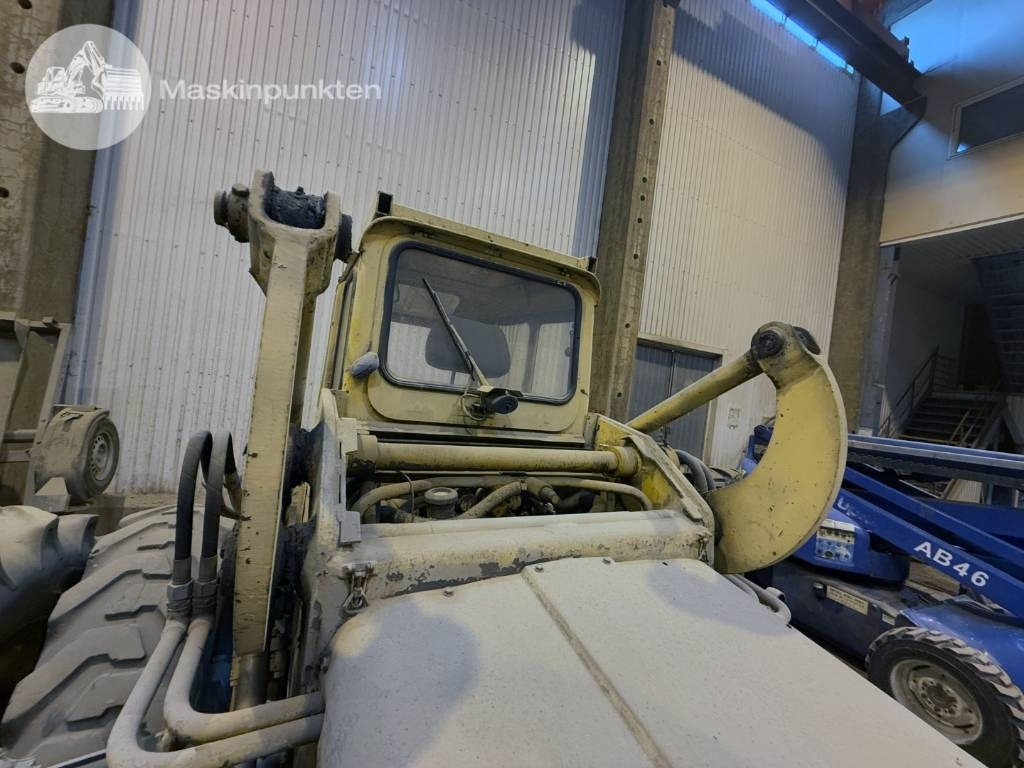 Riteņu iekrāvējs Volvo BM 2181 TD: foto 8