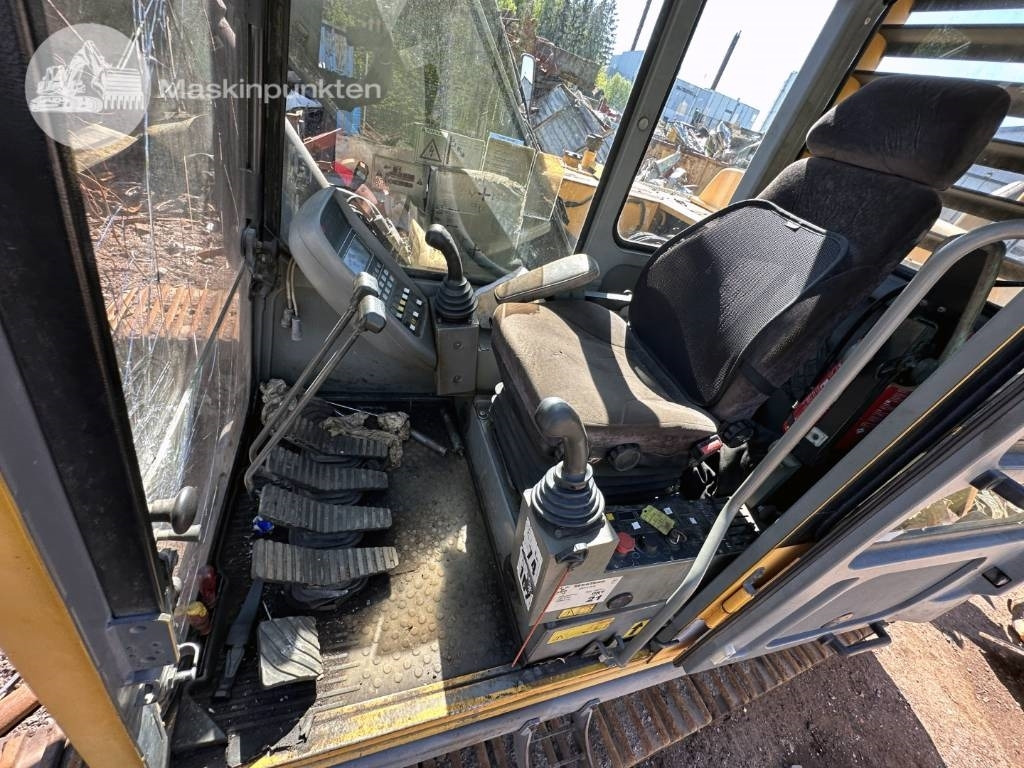 Kāpurķēžu ekskavators Volvo EC 280: foto 24