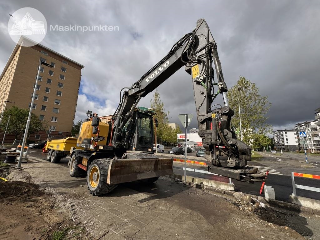 Volvo EWR 150 E - Riteņu ekskavators: foto 5 Volvo EWR 150 E - Riteņu ekskavators: foto 5