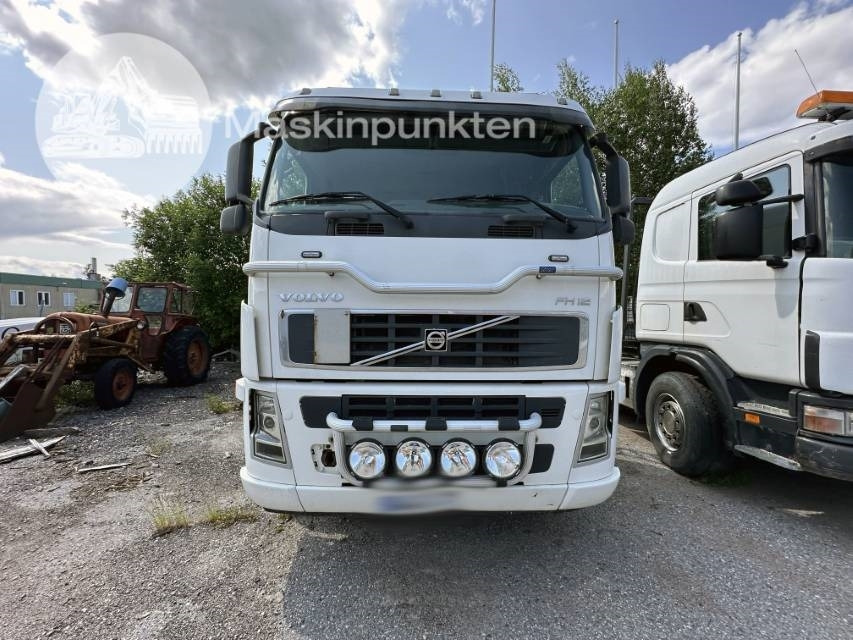Volvo FH 12 460 LAXO - Konteineru vedējs/ Kravas automašīna ar noņemamā virsbūve: foto 2 Volvo FH 12 460 LAXO - Konteineru vedējs/ Kravas automašīna ar noņemamā virsbūve: foto 2
