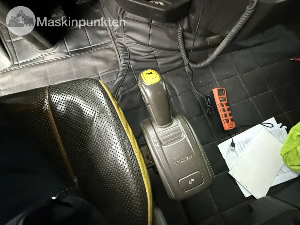 Volvo FH 16  līzingu Volvo FH 16: foto 25