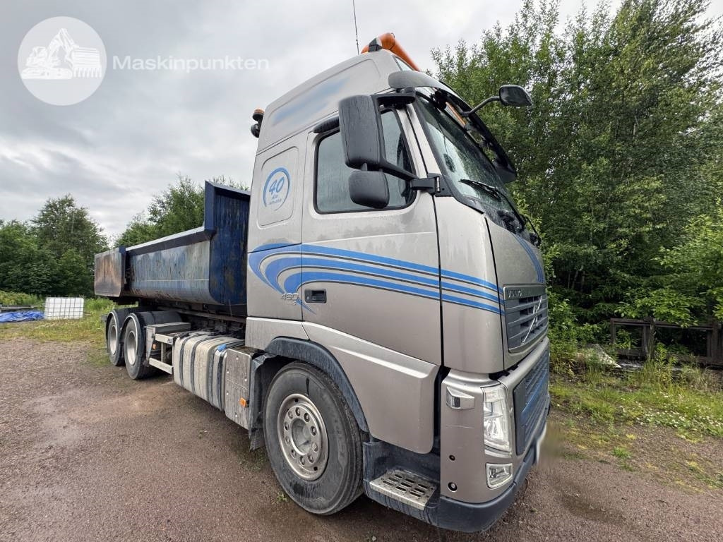 Volvo FH 480 - Pacēlājs ar āķi: foto 5 Volvo FH 480 - Pacēlājs ar āķi: foto 5