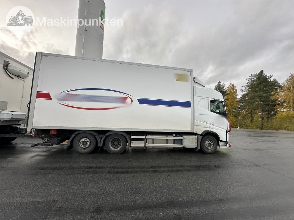 Volvo FH 500 - Kravas automašīna ar slēgto virsbūvi: foto 4 Volvo FH 500 - Kravas automašīna ar slēgto virsbūvi: foto 4