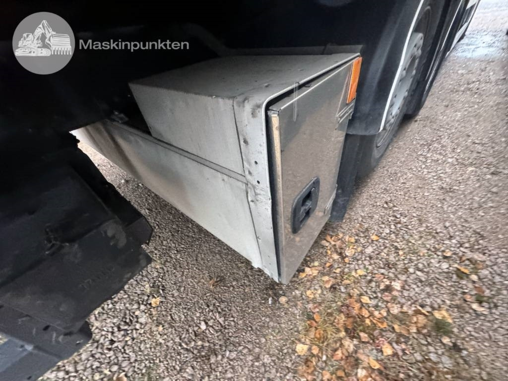Kravas automašīna ar slēgto virsbūvi Volvo FH 500: foto 20
