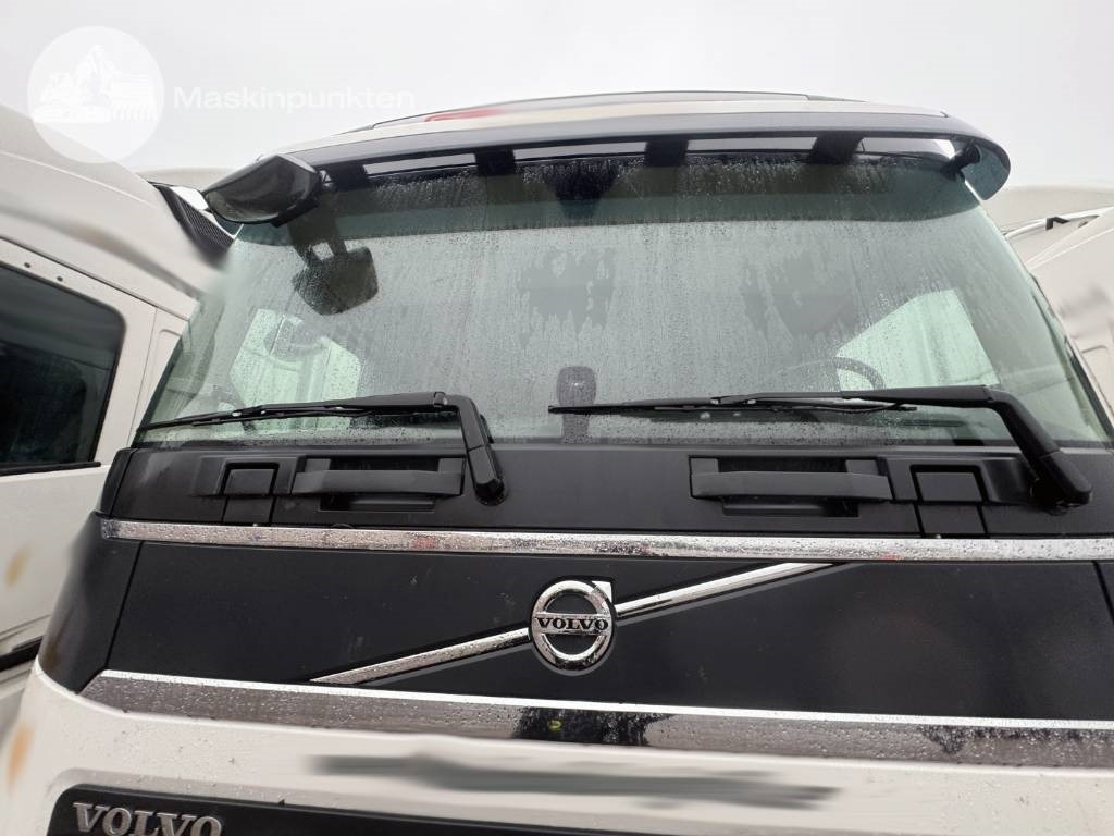 Kravas automašīna ar slēgto virsbūvi Volvo FH 500: foto 28