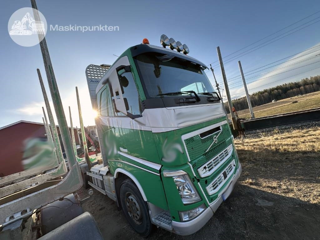 Volvo FH 540 - Kokvedējs: foto 1 Volvo FH 540 - Kokvedējs: foto 1