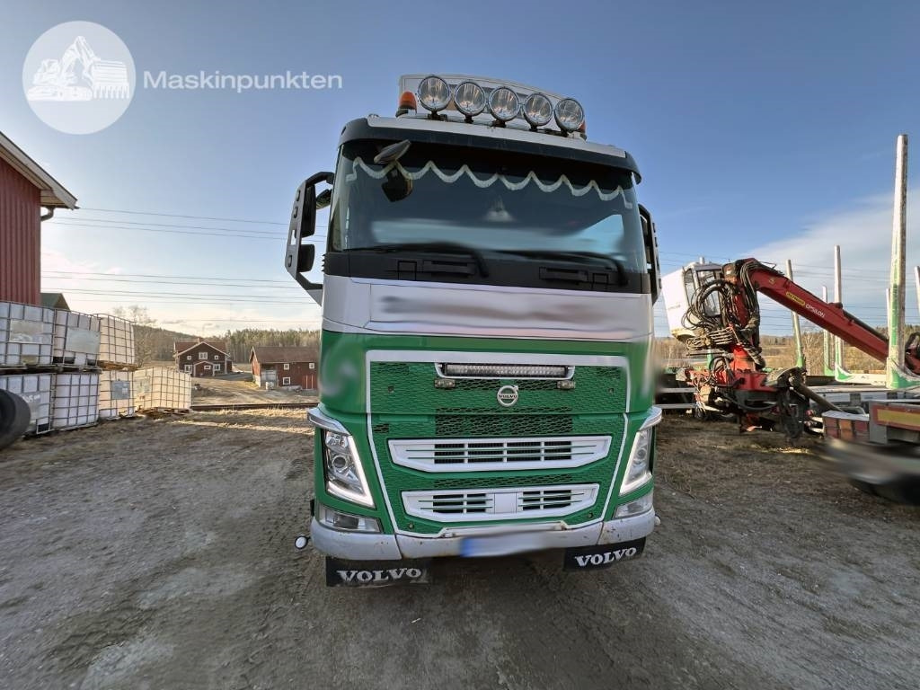 Volvo FH 540 - Kokvedējs: foto 3 Volvo FH 540 - Kokvedējs: foto 3