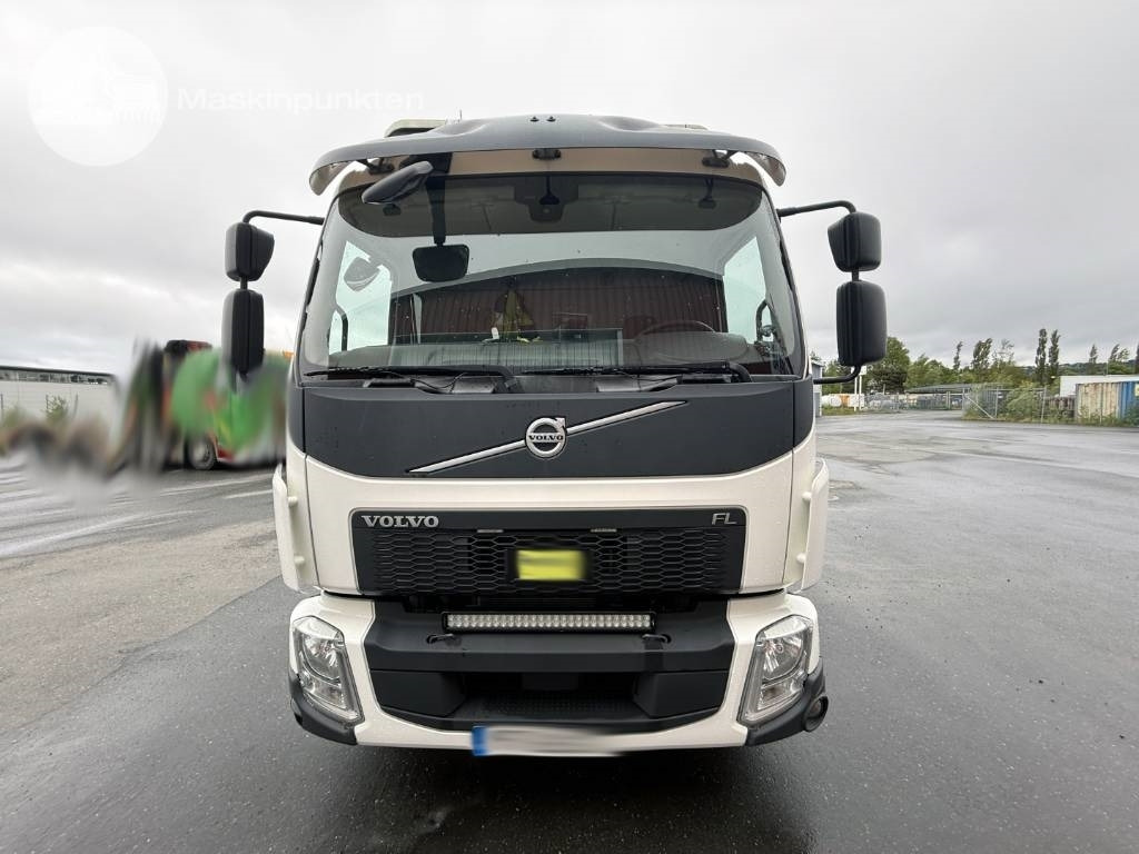 Volvo FL 260 - Kravas auto ar manipulatoru: foto 3 Volvo FL 260 - Kravas auto ar manipulatoru: foto 3