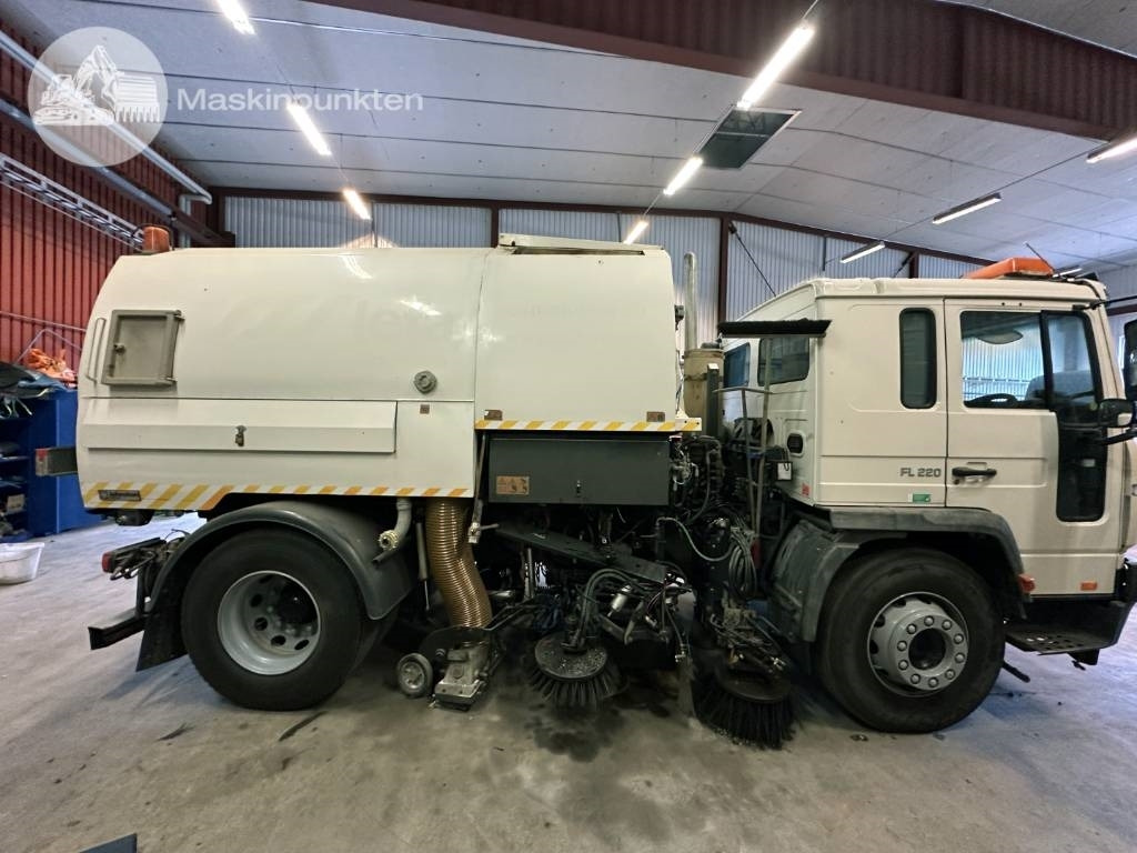 Volvo FL 618 - Atkritumu vedējs: foto 4 Volvo FL 618 - Atkritumu vedējs: foto 4