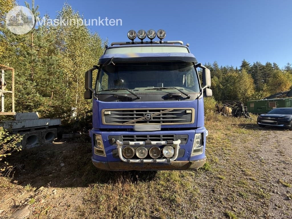 Volvo FM 12 - Kravas automašīna pašizgāzējs: foto 2 Volvo FM 12 - Kravas automašīna pašizgāzējs: foto 2