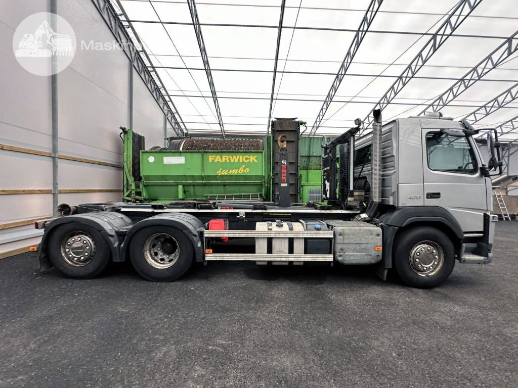 Volvo FM 420 - Pacēlājs ar āķi: foto 4 Volvo FM 420 - Pacēlājs ar āķi: foto 4