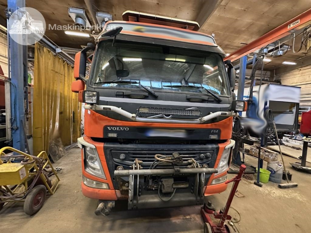 Volvo FM 460 LAXO TMA - Konteineru vedējs/ Kravas automašīna ar noņemamā virsbūve: foto 2 Volvo FM 460 LAXO TMA - Konteineru vedējs/ Kravas automašīna ar noņemamā virsbūve: foto 2