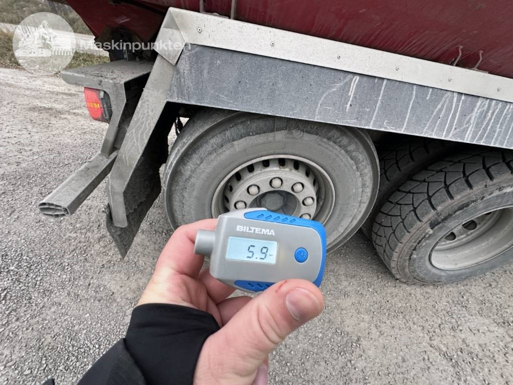 Kravas automašīna pašizgāzējs Volvo FMX 380: foto 42 Kravas automašīna pašizgāzējs Volvo FMX 380: foto 42