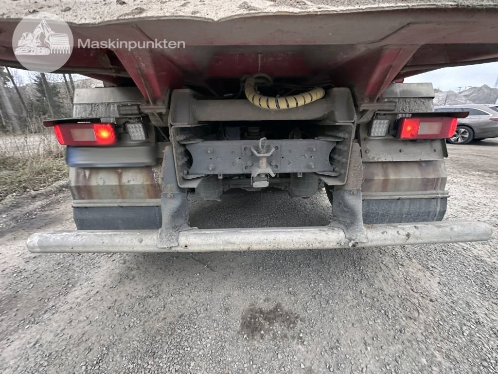 Kravas automašīna pašizgāzējs Volvo FMX 380: foto 40 Kravas automašīna pašizgāzējs Volvo FMX 380: foto 40