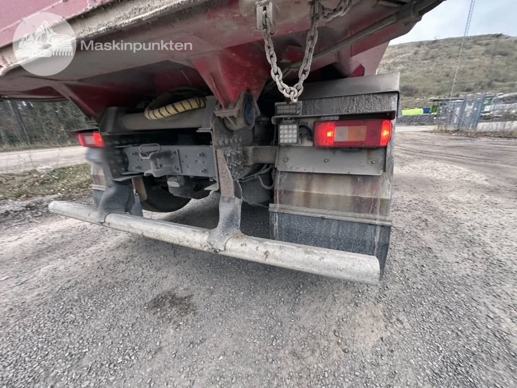 Kravas automašīna pašizgāzējs Volvo FMX 380: foto 41 Kravas automašīna pašizgāzējs Volvo FMX 380: foto 41