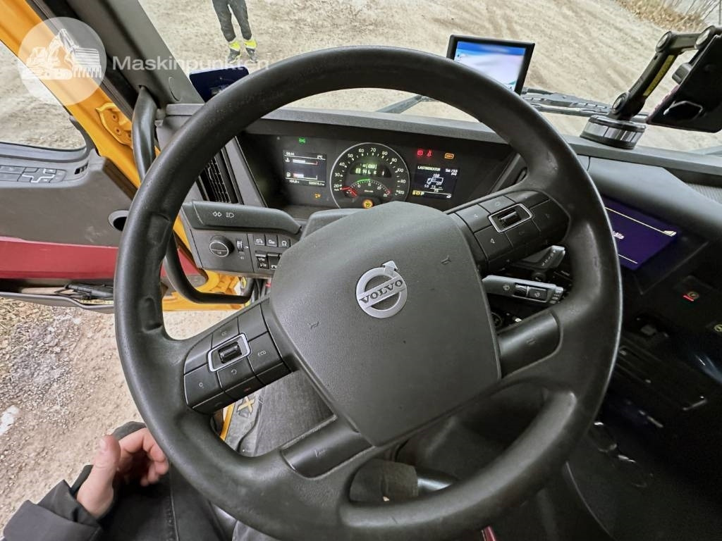 Kravas automašīna pašizgāzējs Volvo FMX 380: foto 26 Kravas automašīna pašizgāzējs Volvo FMX 380: foto 26