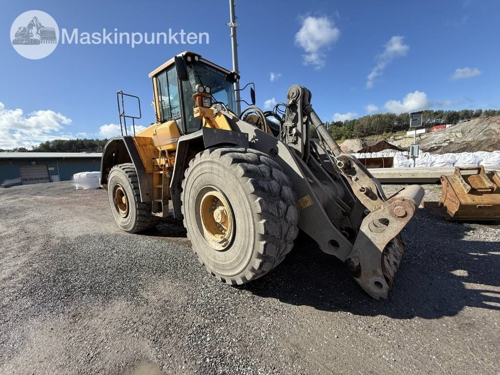 Volvo L 180 F - Riteņu iekrāvējs: foto 3 Volvo L 180 F - Riteņu iekrāvējs: foto 3