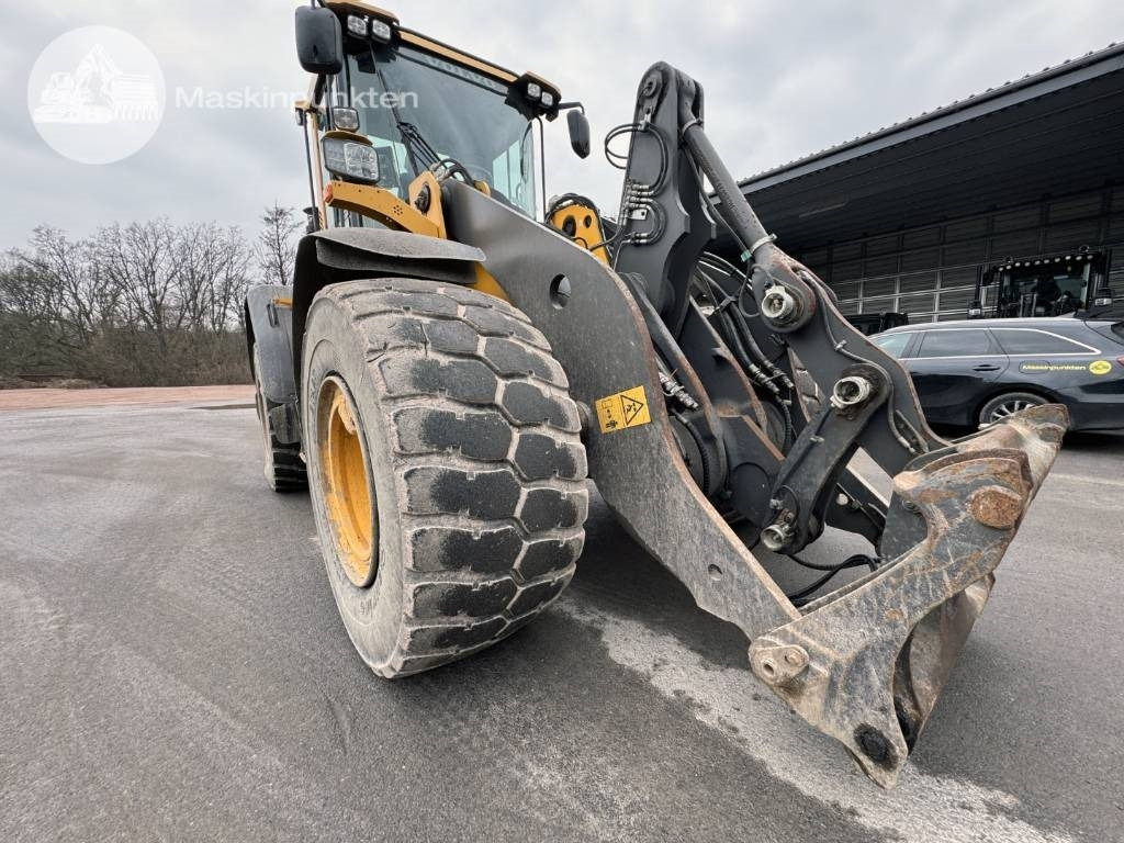 Volvo L 90 H - Riteņu iekrāvējs: foto 1 Volvo L 90 H - Riteņu iekrāvējs: foto 1