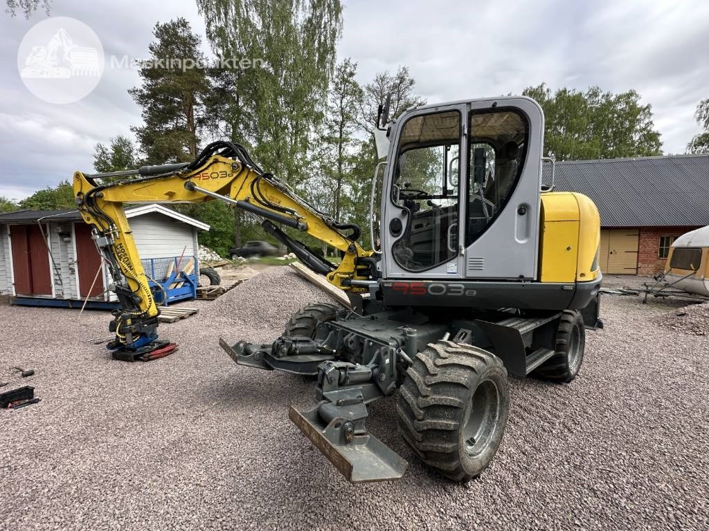 Riteņu ekskavators Wacker Neuson 9503: foto 1