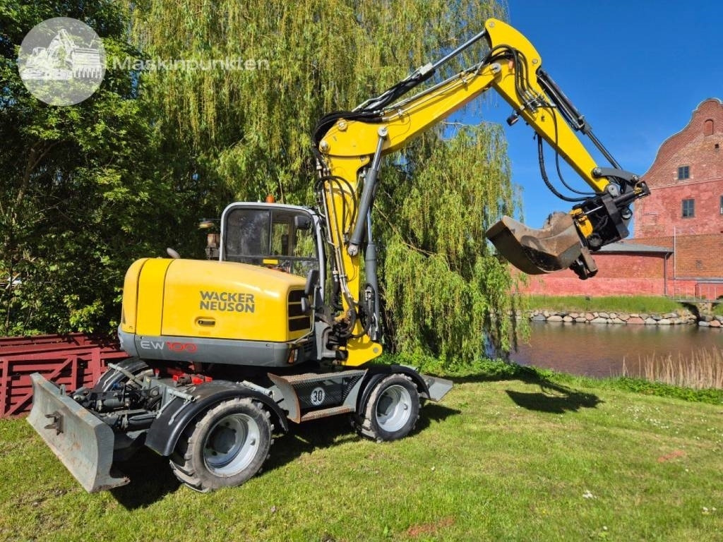 Wacker Neuson EW 100 med vagn - Riteņu ekskavators: foto 5 Wacker Neuson EW 100 med vagn - Riteņu ekskavators: foto 5